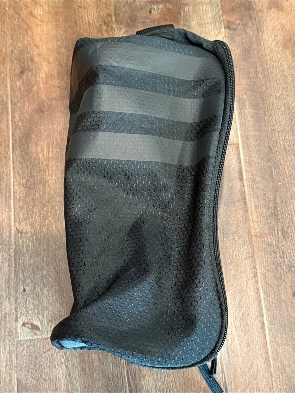 Adidas Black and White Vented Zip-Up Stadium Team Cleat Bag / Accessory Pouch